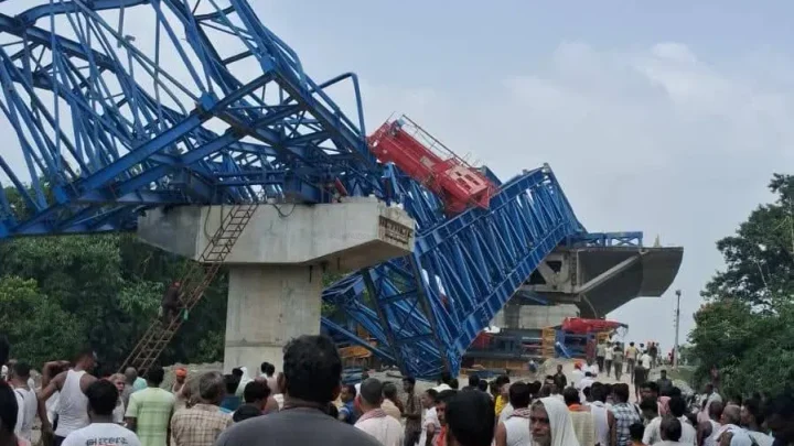 बिहार: वैशाली में भरभराकर गिरा पुल का लॉन्चर, मची चीख-पुकार, छह कर्मचारी घायल; दो की हालत गंभीर