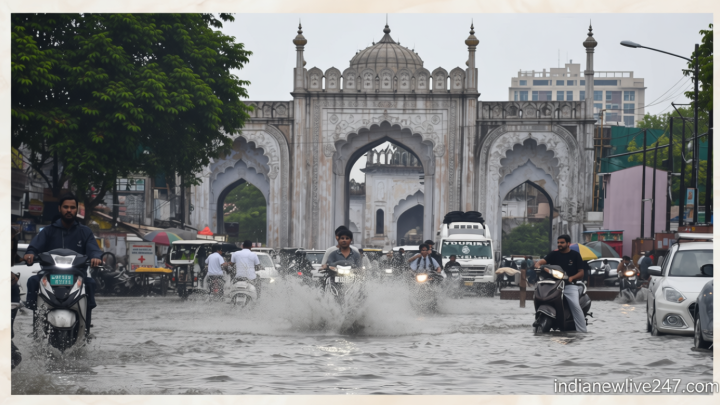 UP Weather: मानसून पूरी तरह से सक्रिय, आज प्रदेश के 46 जिलों में बरसात की चेतावनी; नौ डिग्री तक गिरा पारा