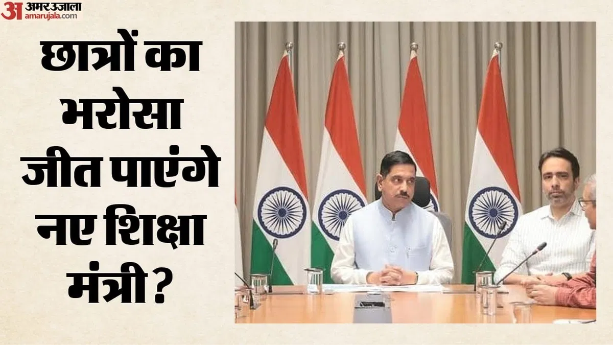 prahlad-joshi-takes-charge-as-education-minister-after-dharmendra-pradhan-resigned_150c0cf92e1b6b1153357a6a64cda19a