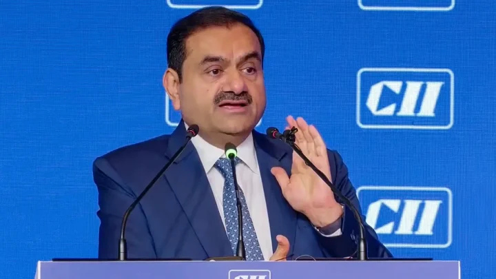 Adani Case: गौतम और सागर अदानी के खिलाफ अमेरिकी कोर्ट में आपराधिक आरोप खारिज, फैसले पर क्या बोले उद्योगपति?